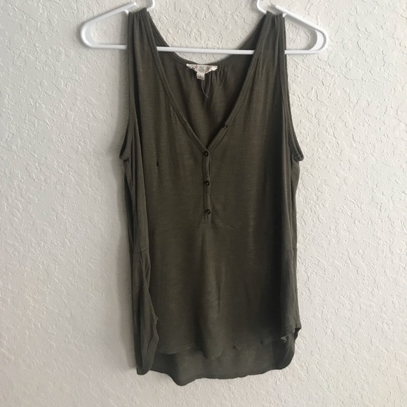 Army green tank top - Picture 1 of 2